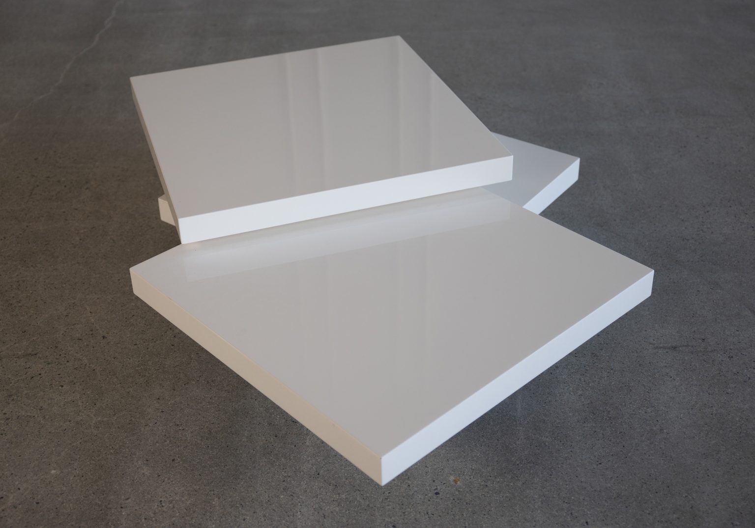 Camosun Coffee Table White Details