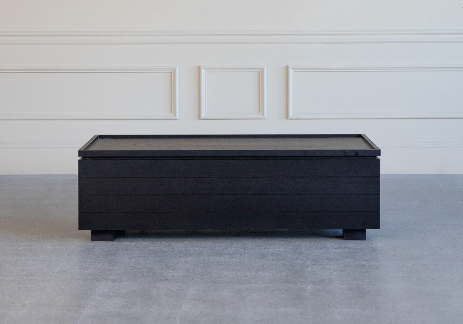dallas coffee table featured