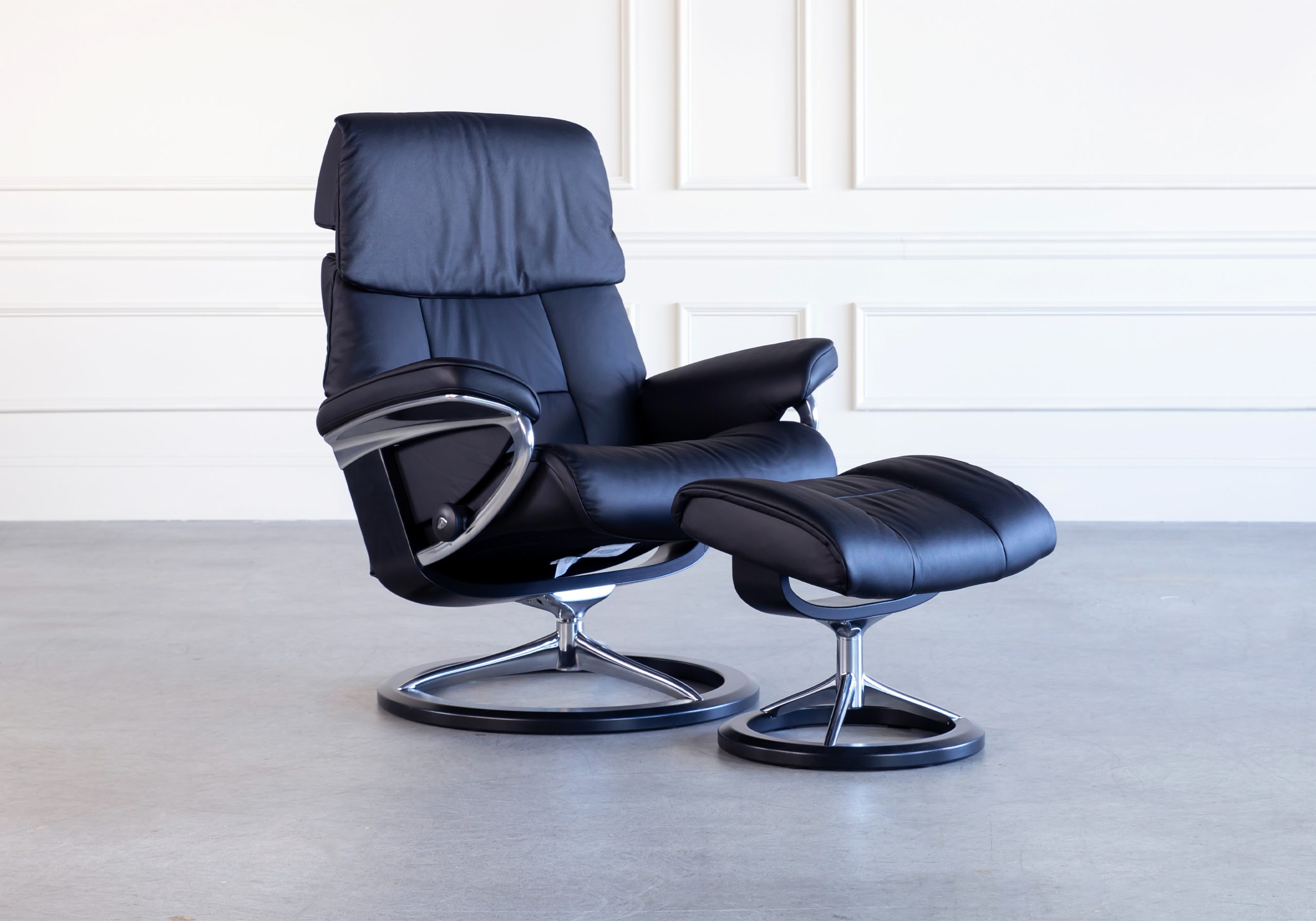 Stressless Ruby Signature Furniture ScanDesigns - Recliner