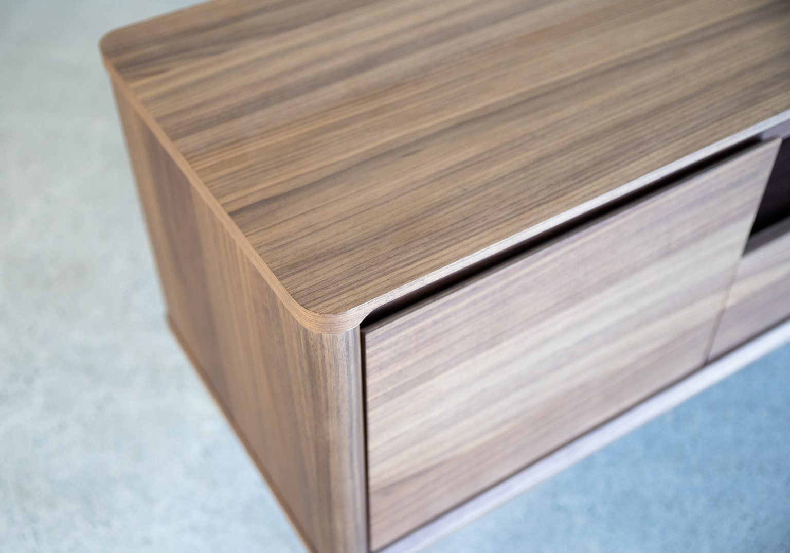 flair tv unit