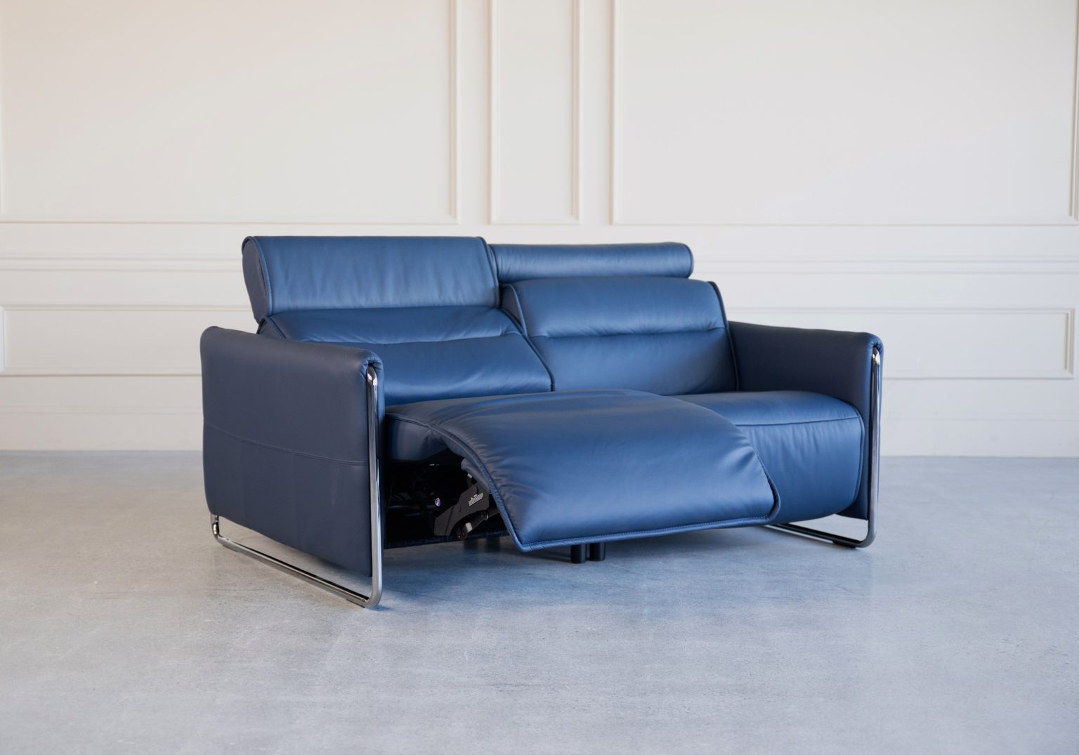 Emily Loveseat Paloma Oxford Blue Angle Recline