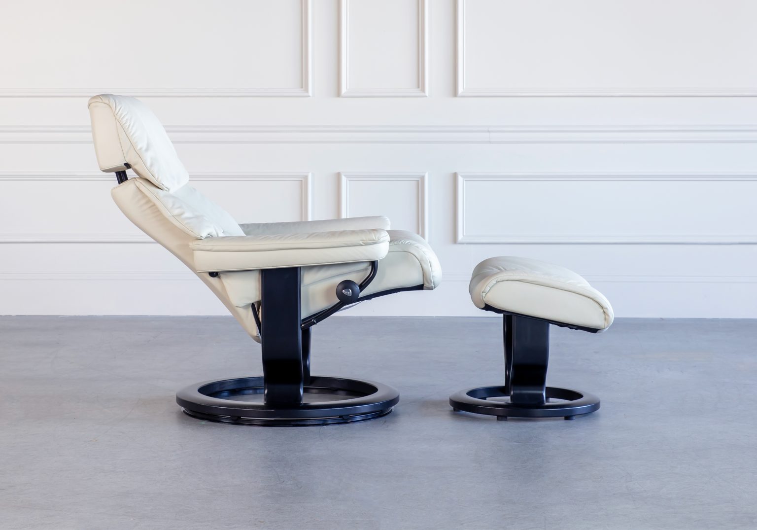Ruby Classic Light Grey Recline