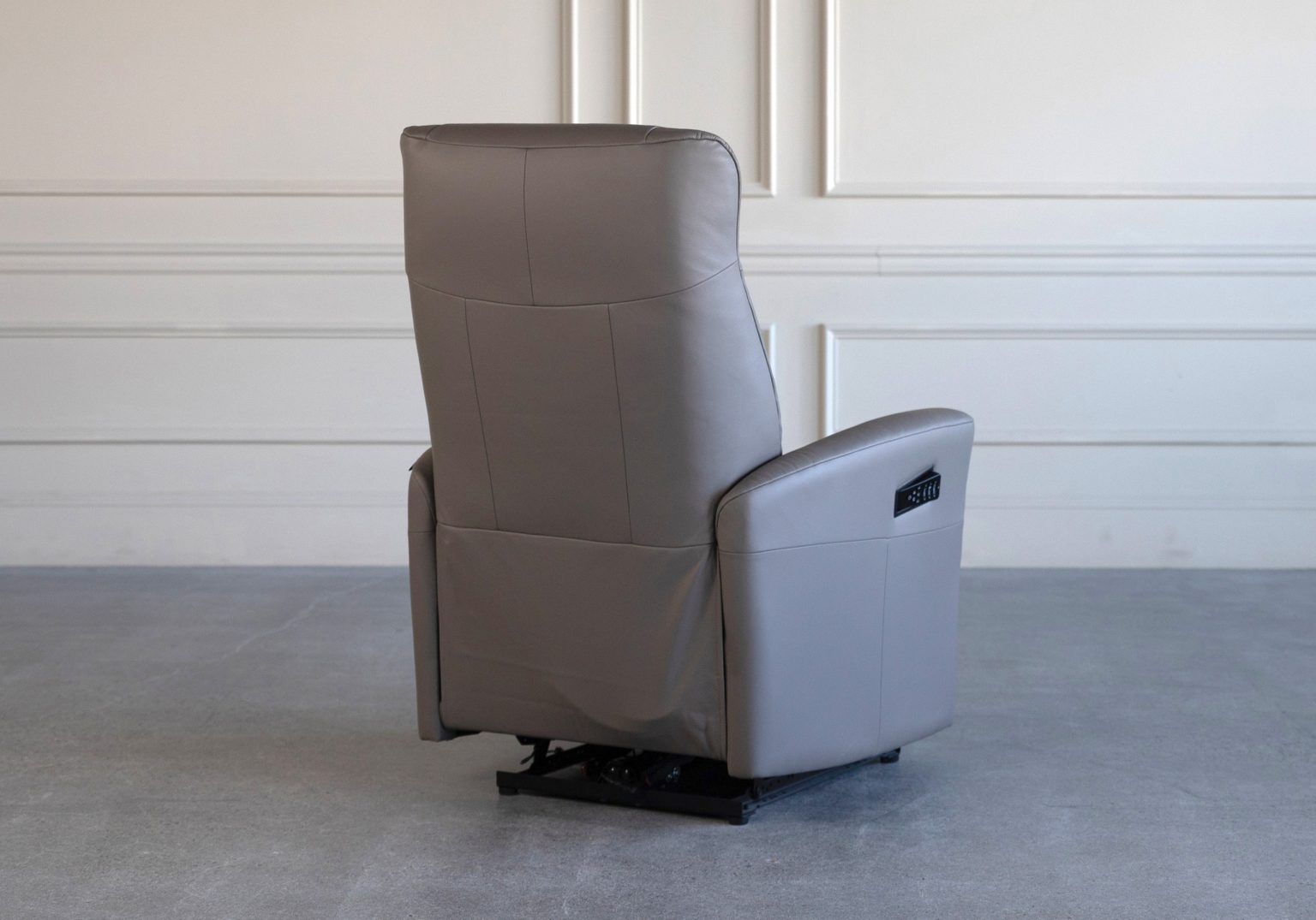 Bergen Recliner Iron Back