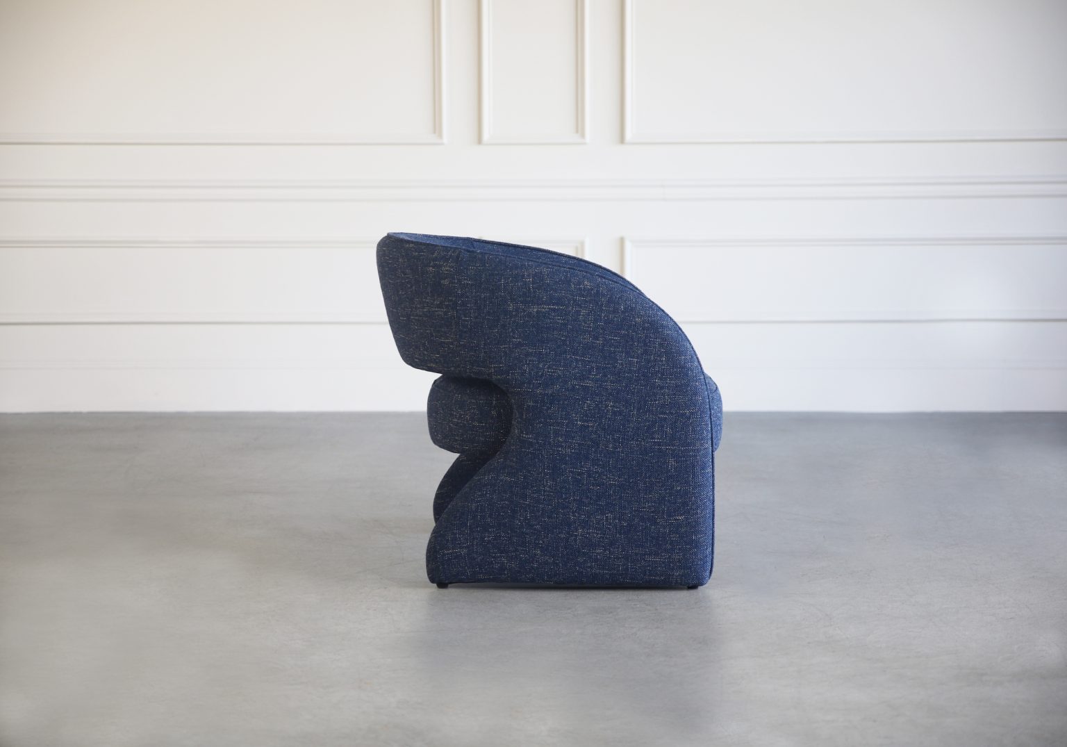 Eloy Chair Blue Side
