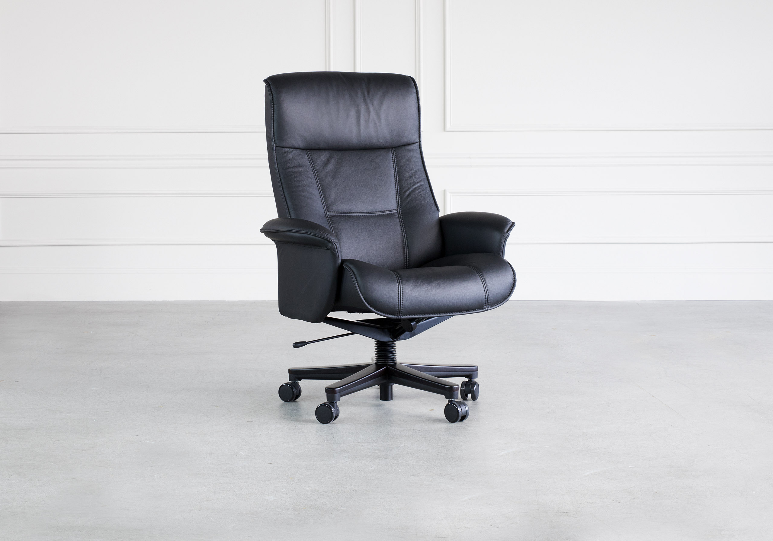 IMG Nordic 21 Office Chair ScanDesigns Furniture