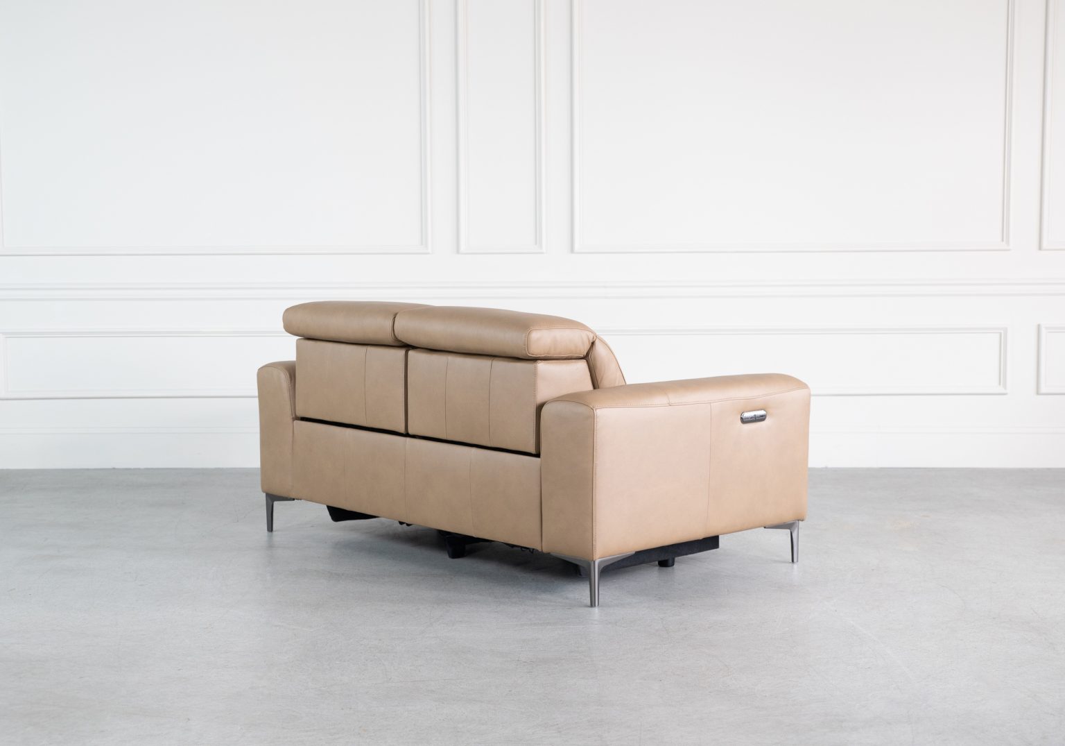 Cardero Loveseat Butter Back