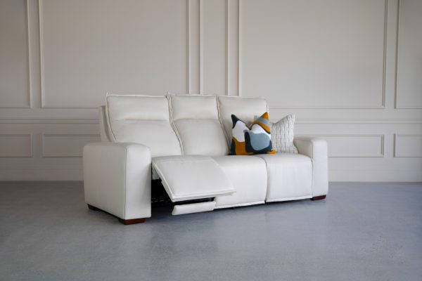 rose-leather_sofa-oslo-pebble-angle