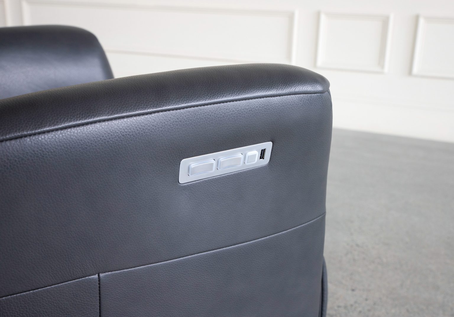 Queen GS315 Recliner Nob Slate Buttons