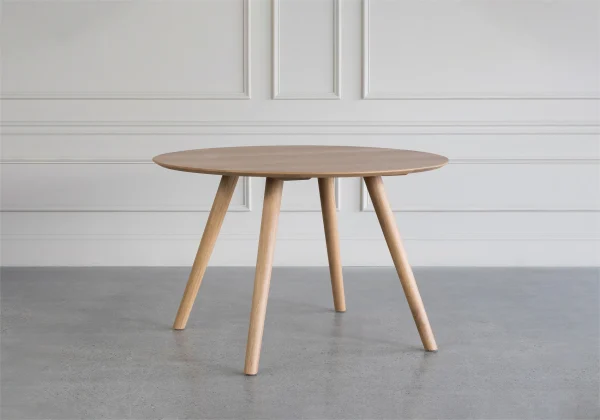 Malthe Round Dining Table - Angle