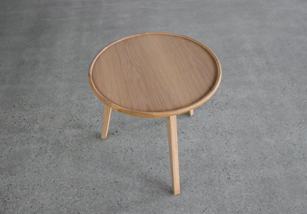 Mette Side Table in Oak