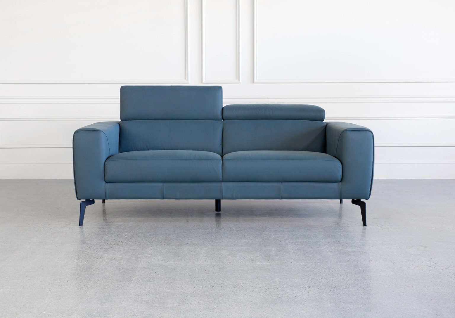 Celine Blue S611 Leather Sofa Front R