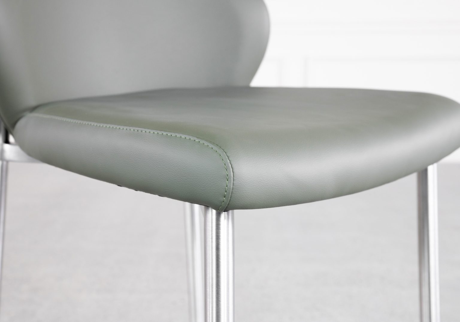 Mona Green 60 Vinyl Counter Stool Details