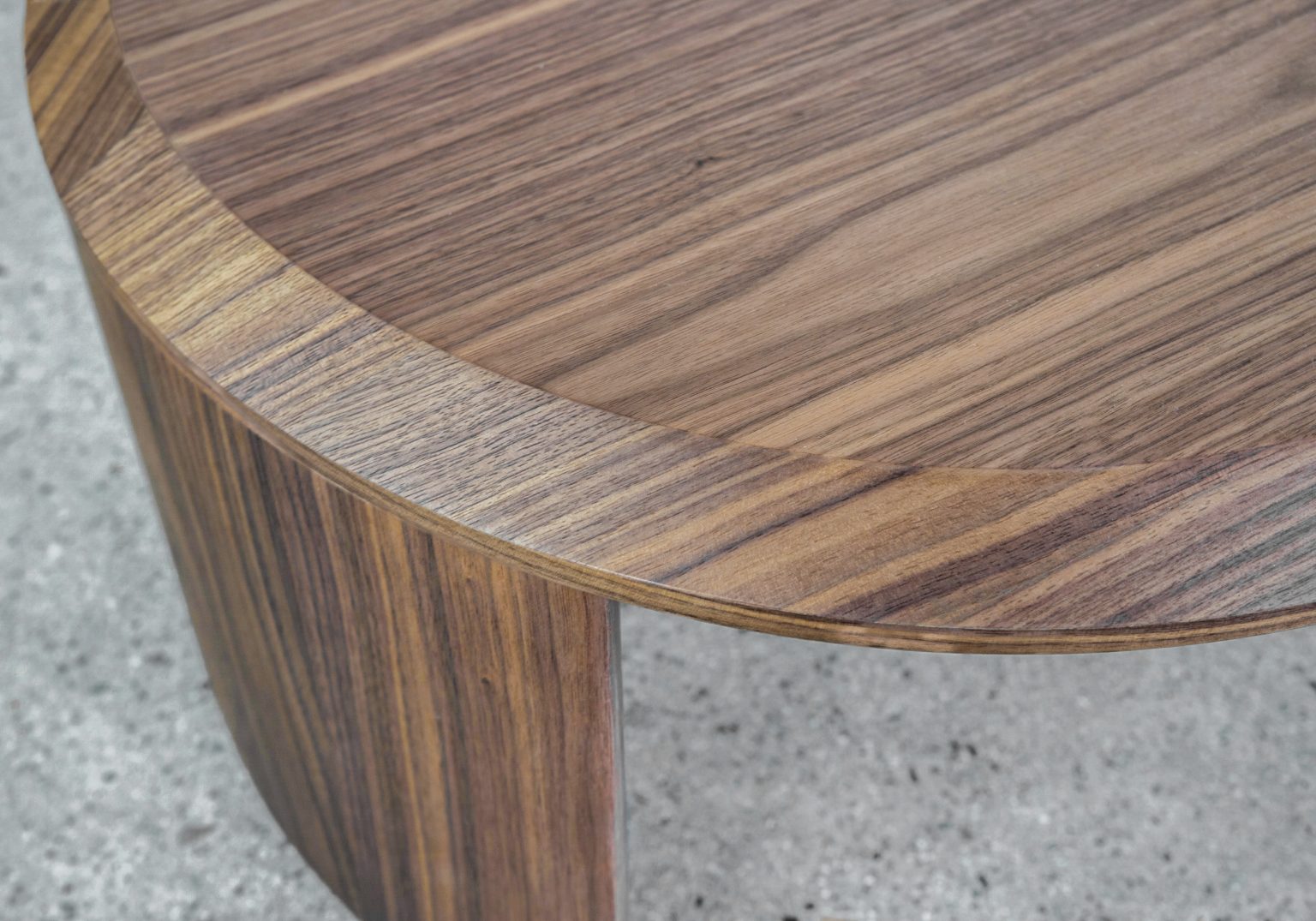 Drake BC37 C.Wal Coffee Table Details