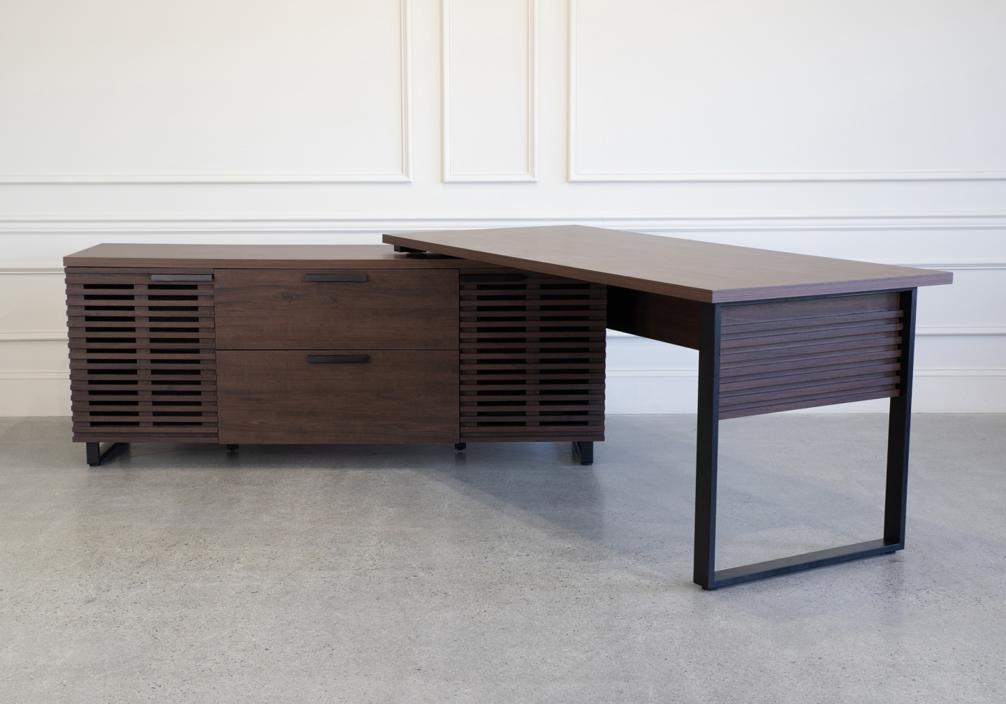 Bisana Executive Desk Angled Top